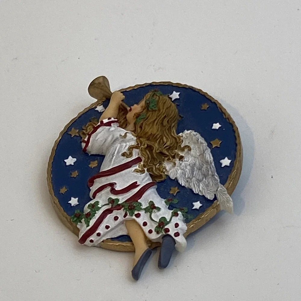 Vintage Resin Christmas Angel Pendant brooch